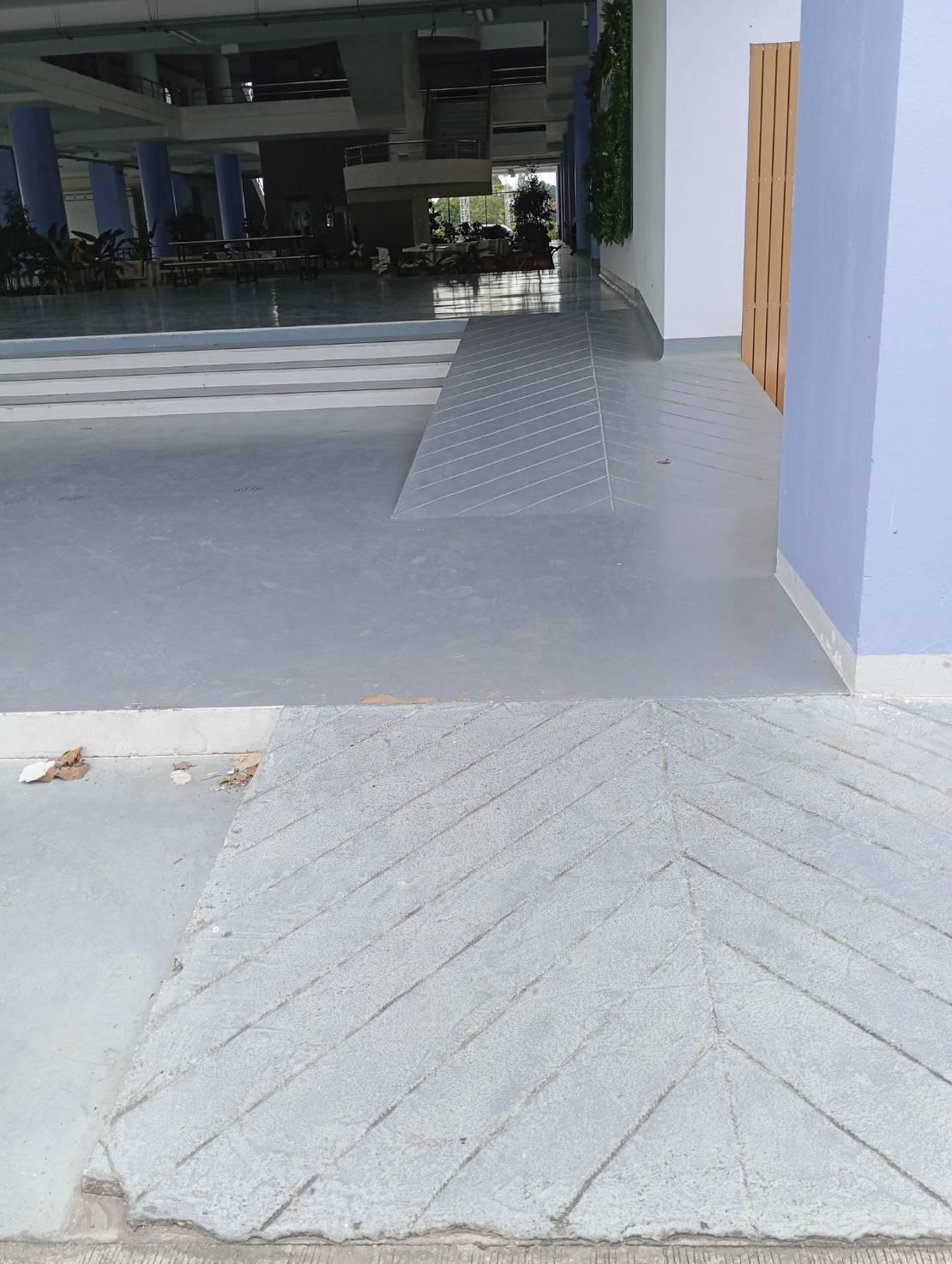 A building with a walkway
AI-generated content may be incorrect.