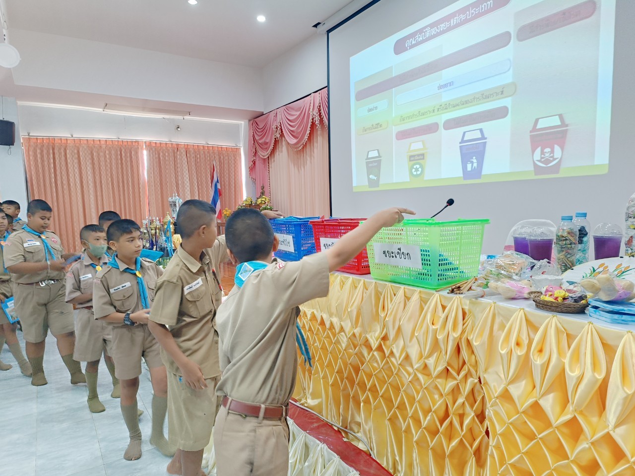 A group of boys in uniform standing in a line

AI-generated content may be incorrect.