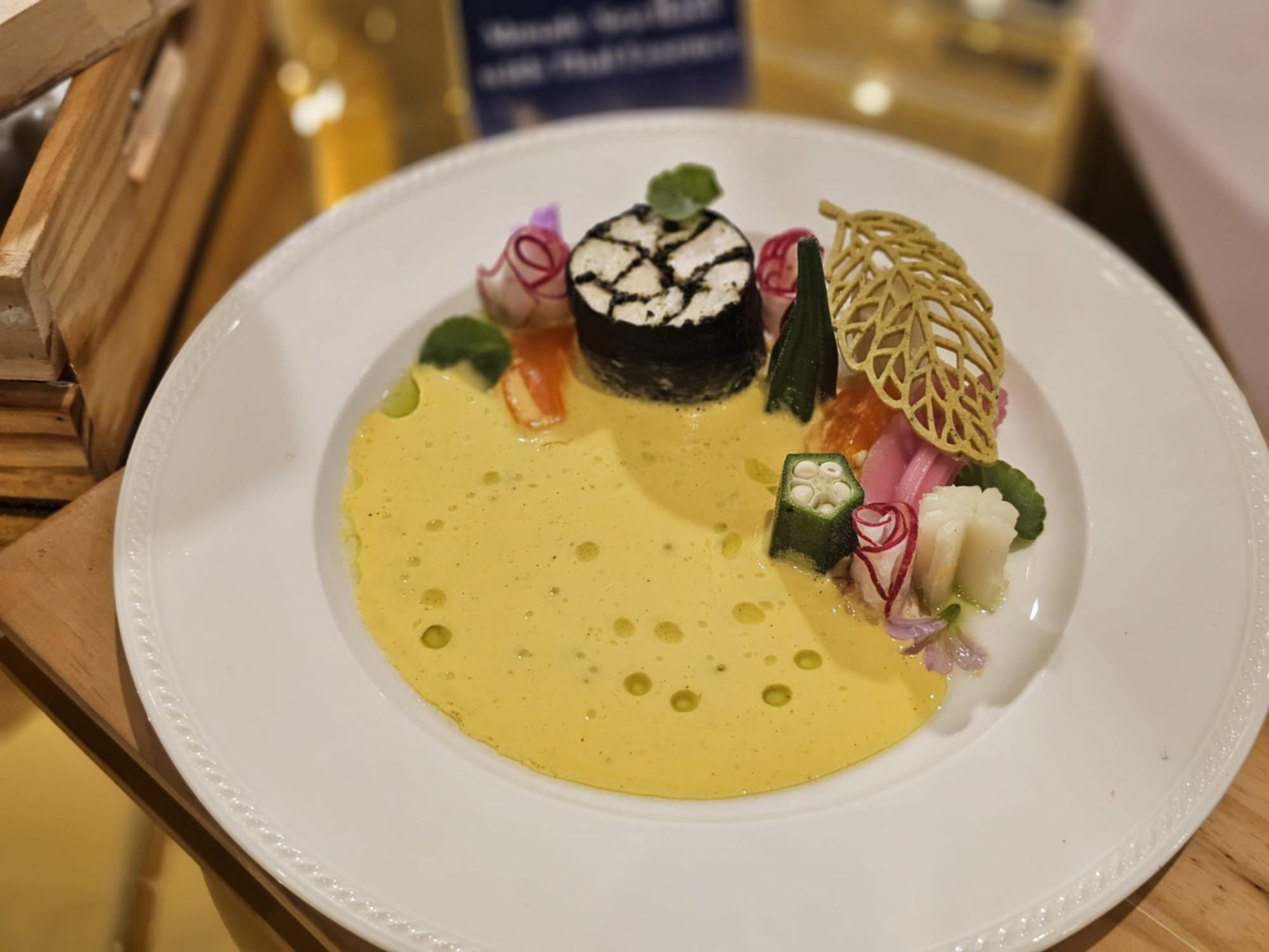 A plate of food on a table

AI-generated content may be incorrect.