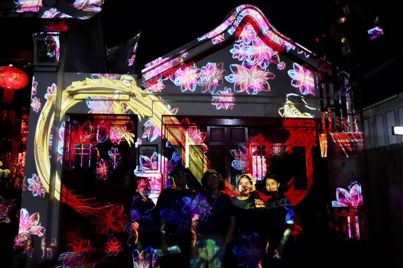 No photo description available.