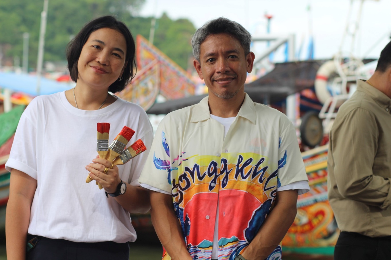 No photo description available.