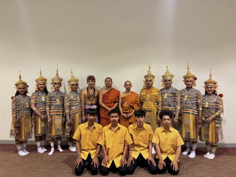 No photo description available.