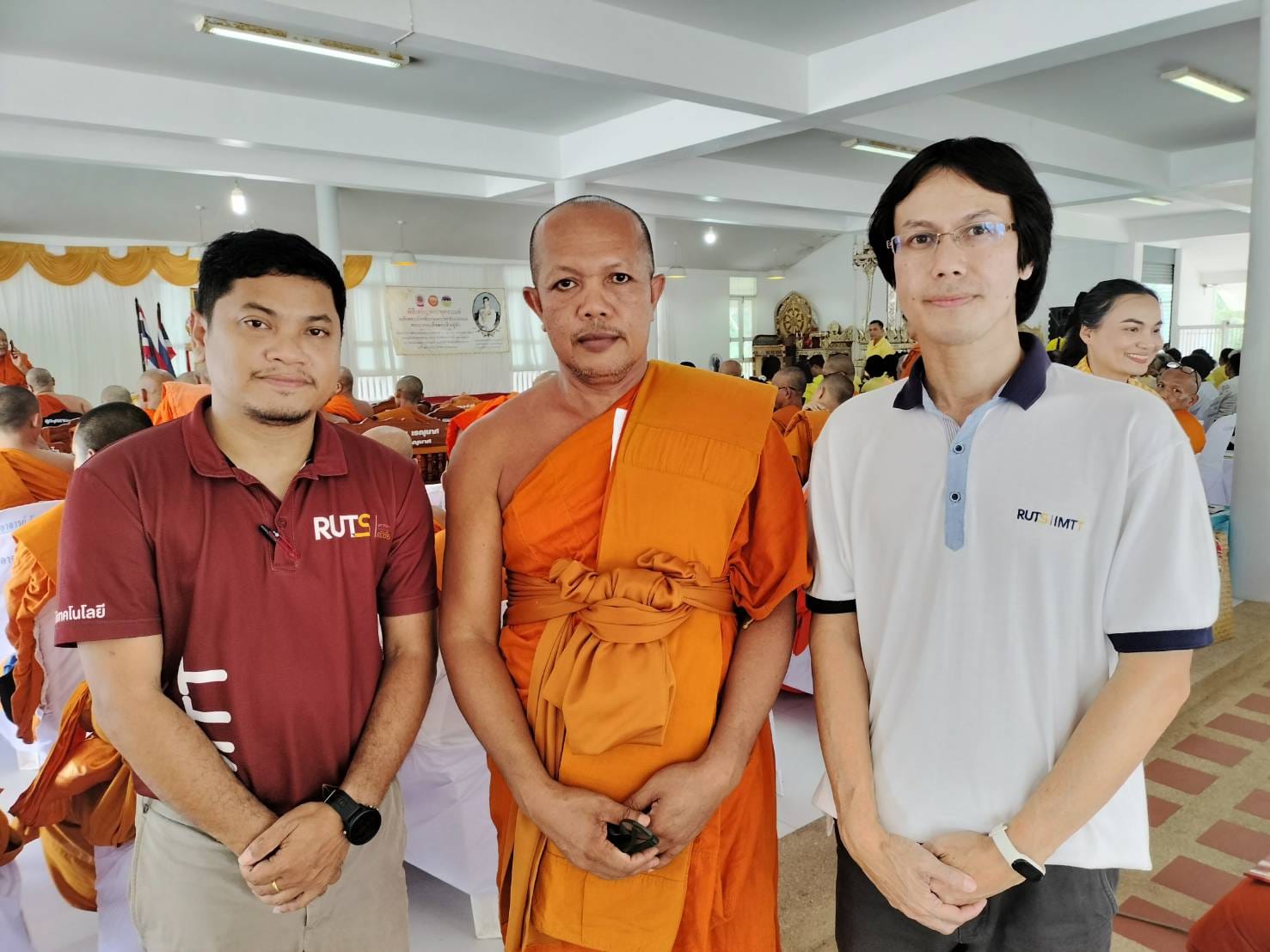 No photo description available.