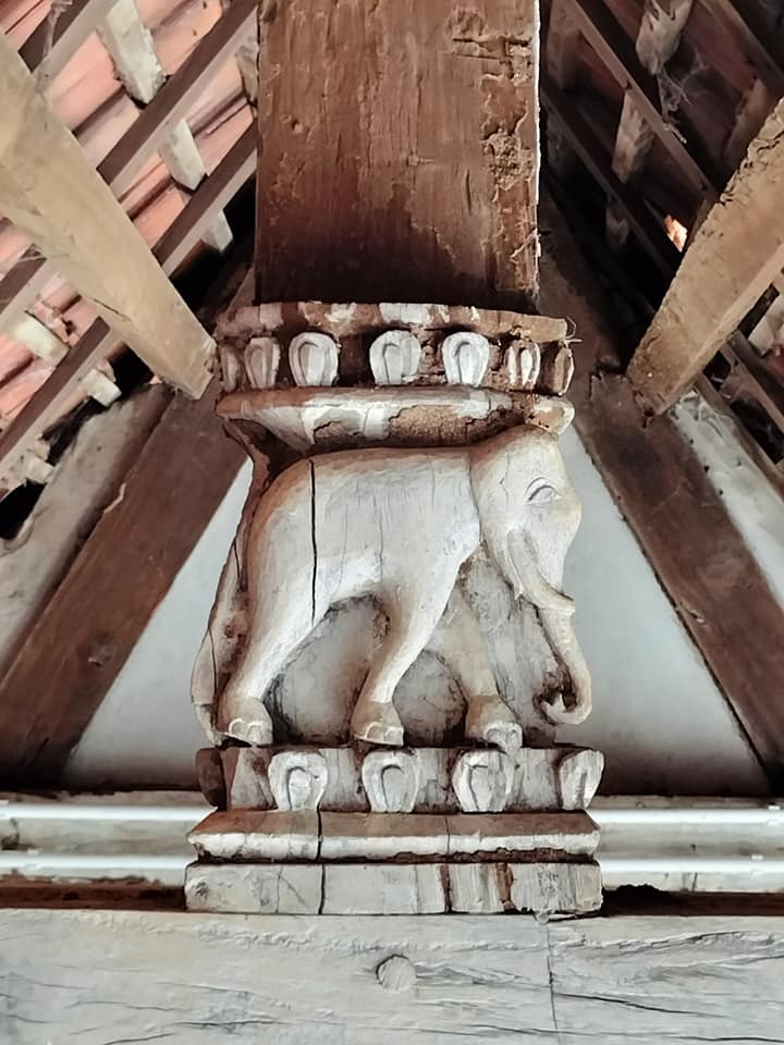 No photo description available.