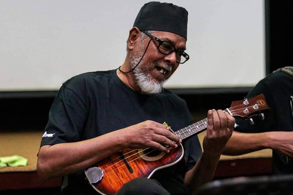 No photo description available.