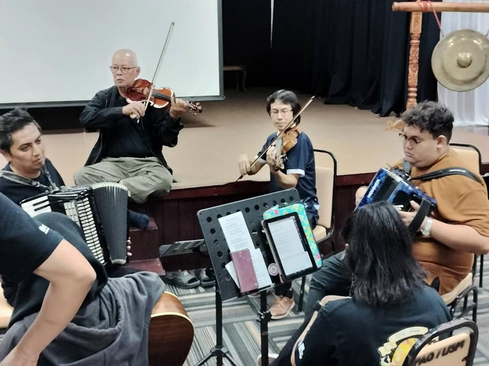 No photo description available.