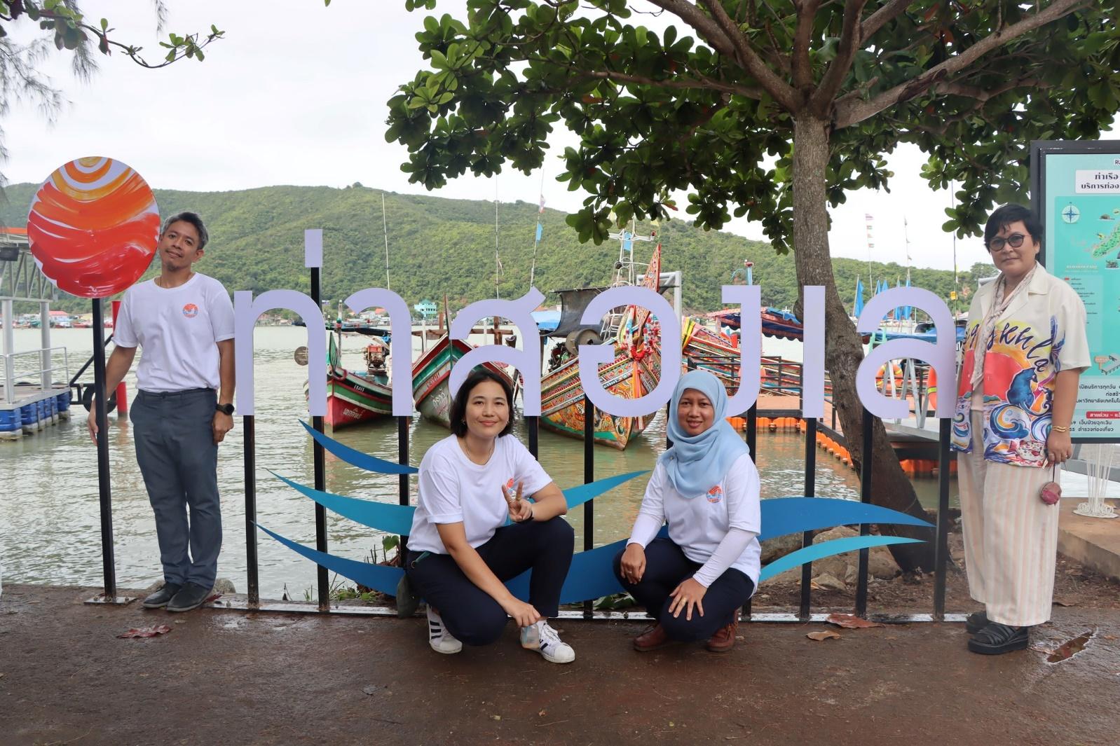 No photo description available.