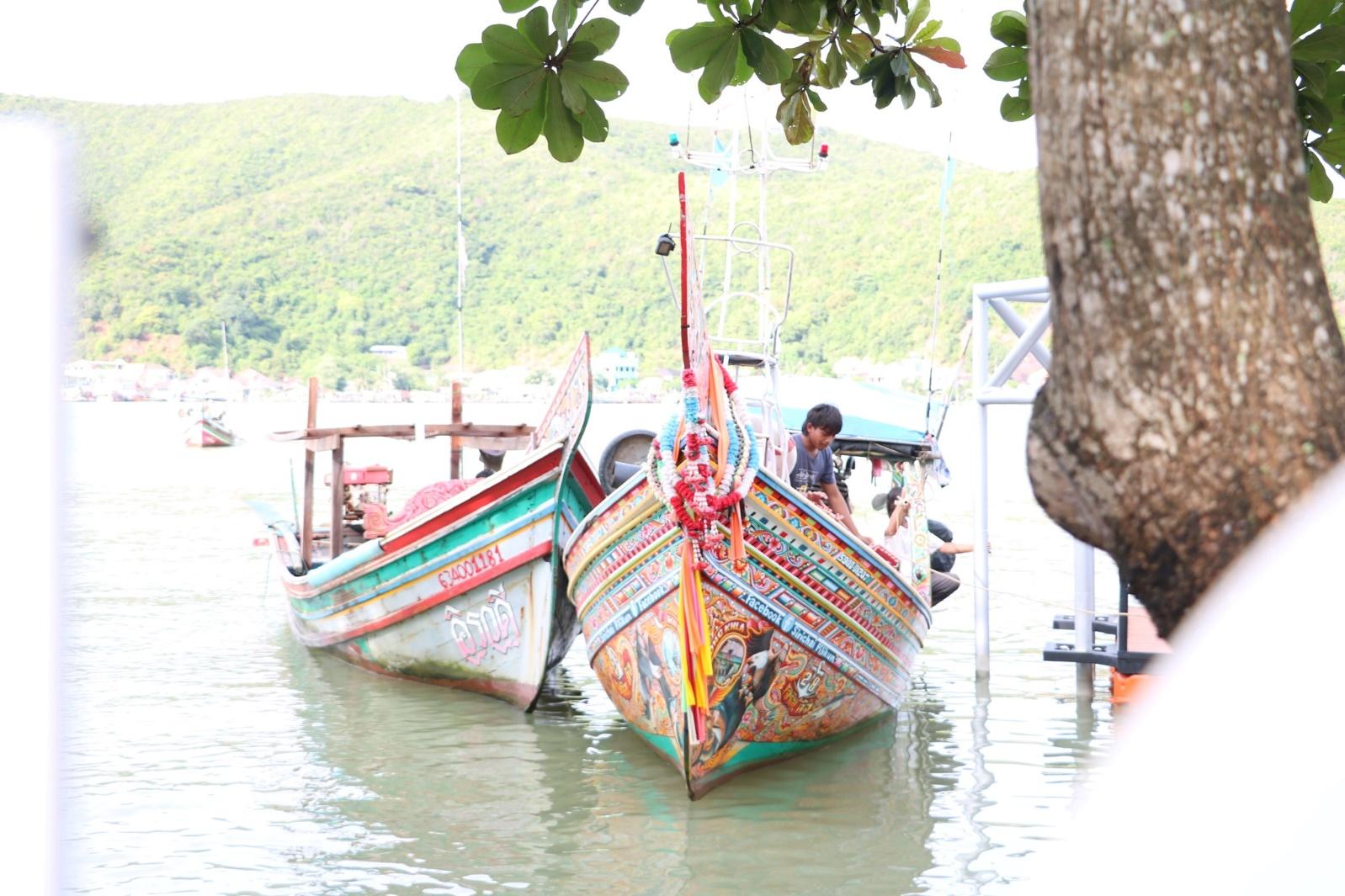 No photo description available.