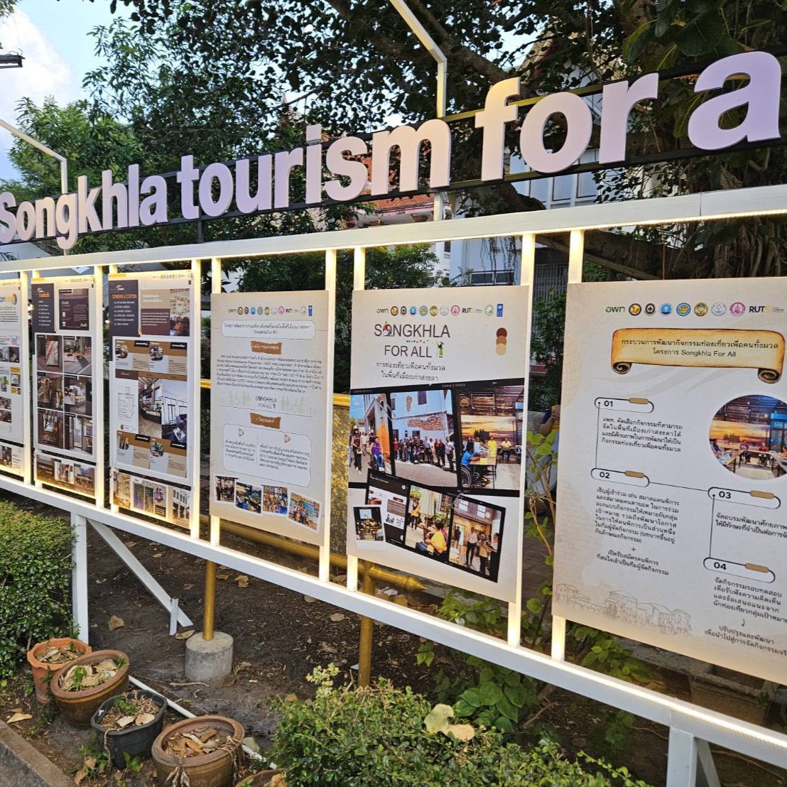 No photo description available.