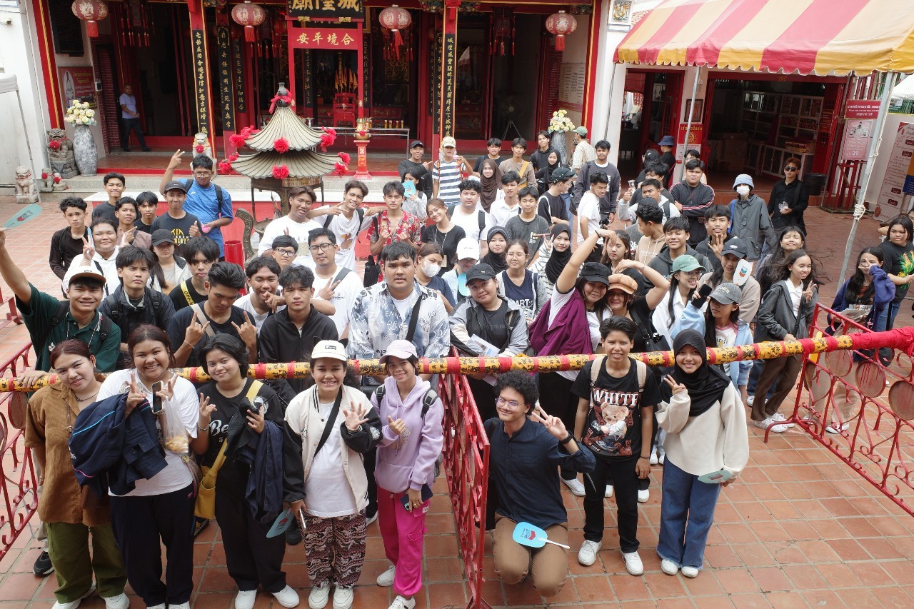 No photo description available.