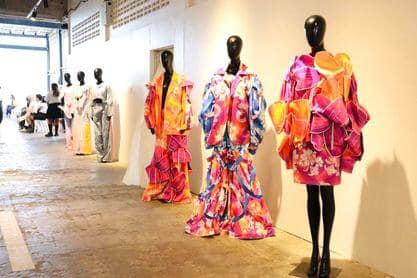 No photo description available.