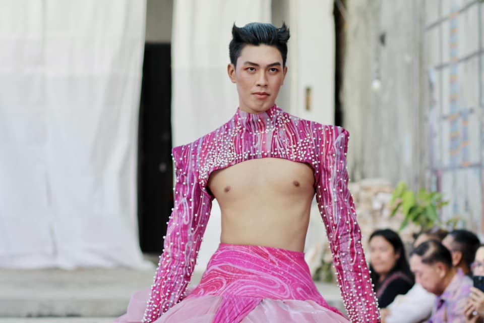 No photo description available.