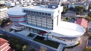 อาคารนี้นะจ่ะ คณะครุศาสตร์ฯ