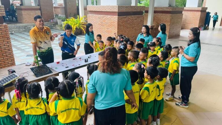 ไม่มีคำอธิบายรูปภาพ